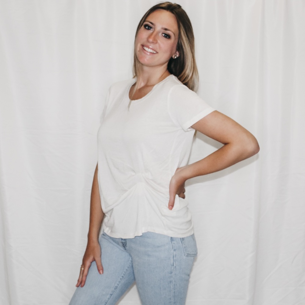 SCRUNCH DETAIL TEE NWT